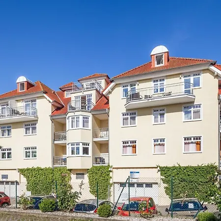 Hanse 324 Apartment Kuehlungsborn